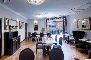 Hotel Solaris